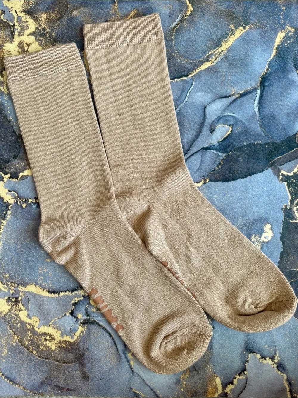 Brand New SKIMS Everyday Crew Sock Mid Calf Clay Neutral Knit Logo Stretch Fit